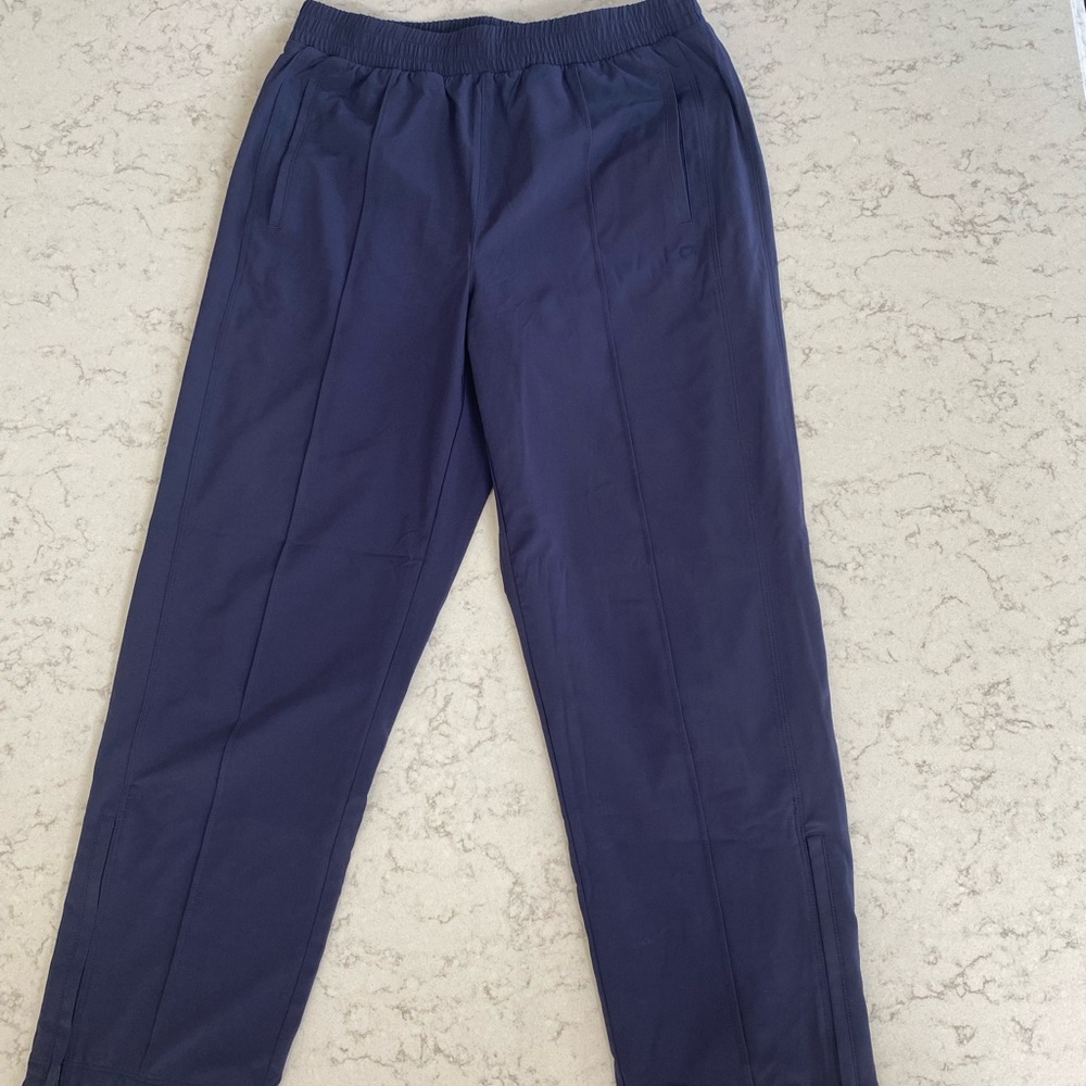 NWOT GapFit pants